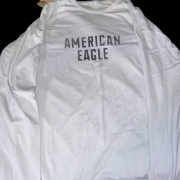 A long sleeve American Eagle shirt - Picture 1 of 1